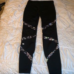 Cool Gap Fit leggings size S